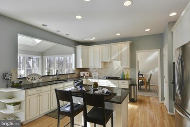 3205 Winter Sun Terrace, Herndon, VA 20171 - photo 4