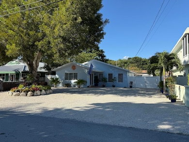 8 N End Rd, Key Largo, FL 33037 - photo 2