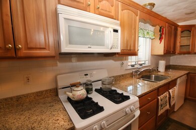 1 Sprague St, Peabody, MA 01960 - photo 7