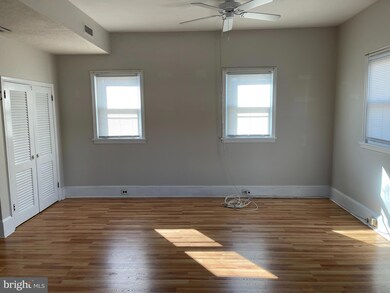 139 Kings Hwy E unit 2ND FL REAR, Haddonfield, NJ 08033 - photo 3