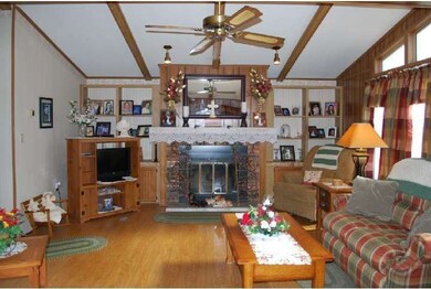 660 Marshall Rd, Glenmoore, PA 19343 - photo 5