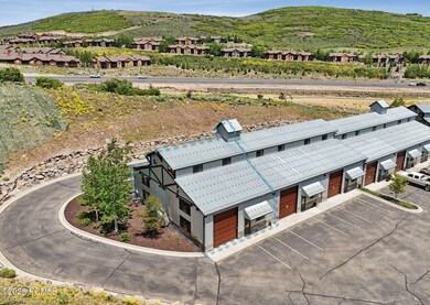 2-web-or-mls-1200-w-lori-ln