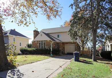 1704 Bellevue Blvd N, Bellevue, NE 68005 - photo 2