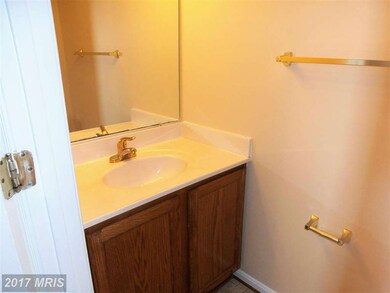 204 Royal Oak Ct unit 50, Odenton, MD 21113 - photo 6