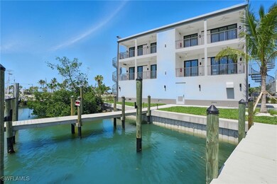 855 Lagoon St unit 1, Fort Myers Beach, FL 33931 - photo 4