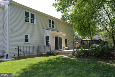 14953 Dufief Dr, North Potomac, MD 20878 - photo 6