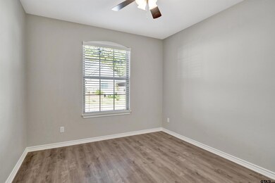 5905 Eagles Nest Blvd unit 403, Tyler, TX 75703 - photo 4