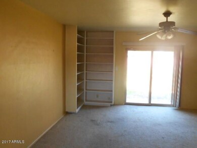 living room  (1)
