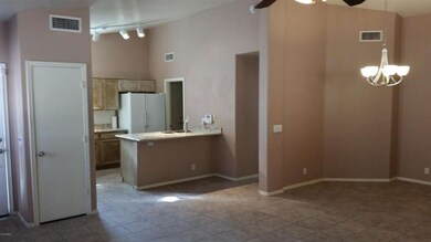 1392 E Binner Dr, Chandler, AZ 85225 - photo 4