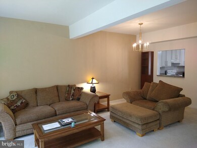 12305 Castlewall Ct, Bowie, MD 20720 - photo 4