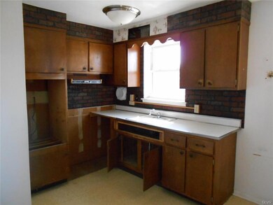 2029 S 2nd St, Allentown, PA 18103 - photo 6