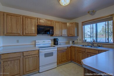 kitchen very close