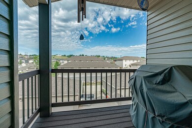 1401SharlohLpu10_0026