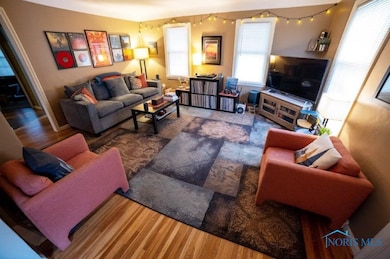 2617 Gracewood Rd, Toledo, OH 43613 - photo 2