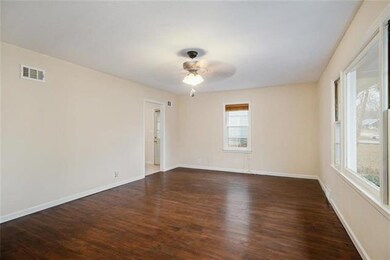 1004 NW B St, Blue Springs, MO 64015 - photo 3