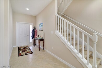 Foyer.