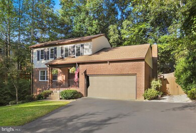 16218 Cypress Ct, Dumfries, VA 22025 - photo 2