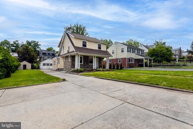 715 E Manoa Rd, Havertown, PA 19083 - photo 3