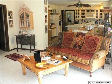 44 Windfall Ln, Marlboro, NJ 07746 - photo 5