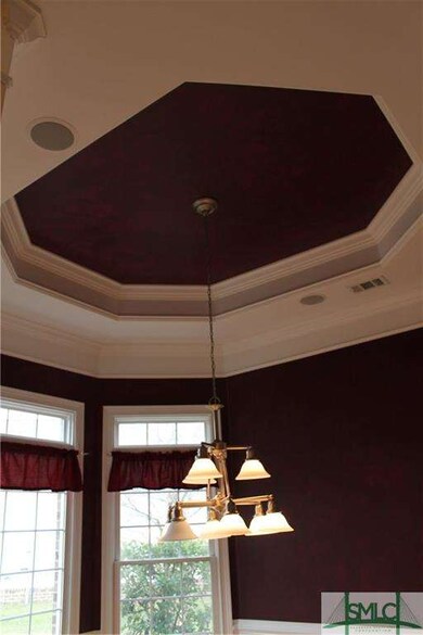 Beautiful trey ceiling in Dining Room!