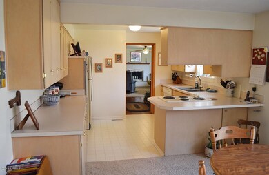 Large Kitchen with Lots of Cabinet Space