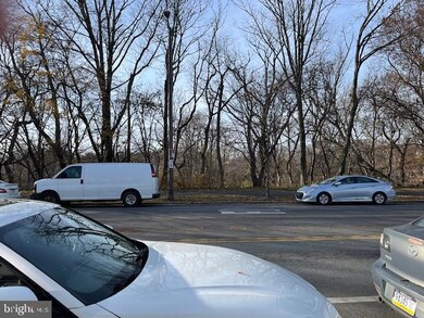 409 Cobbs Creek Pkwy, Philadelphia, PA 19143 - photo 5