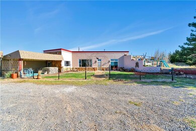 10380 N 2000 Rd, Elk City, OK 73644 - photo 2