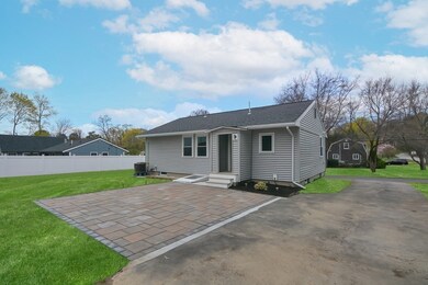 77 Baldwin Ave, Framingham, MA 01701 - photo 5