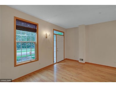 3029 Hemingway Trail N unit 2, Saint Paul, MN 55109 - photo 6