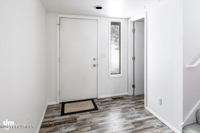 Spacious Front Entry