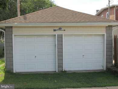 501 Kossuth St, Riverside, NJ 08075 - photo 4