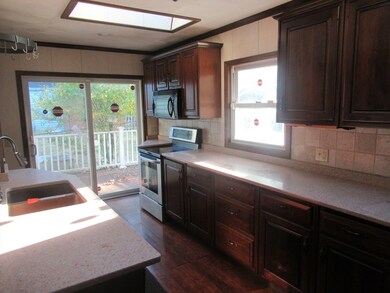 69 Chapin Terrace, Springfield, MA 01107 - photo 7