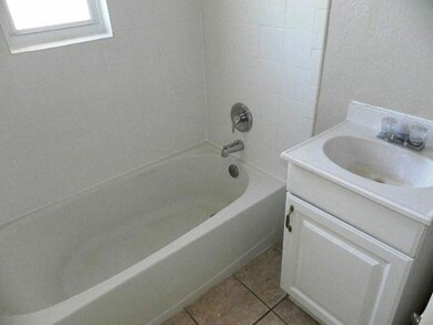 7608 Hacienda Ave, El Paso, TX 79915 - photo 4