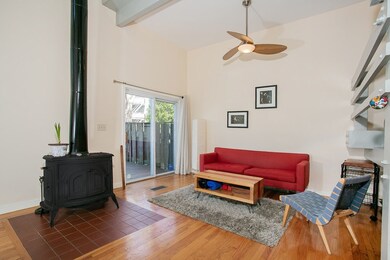 6 Lilac Ct, Cambridge, MA 02141 - photo 3