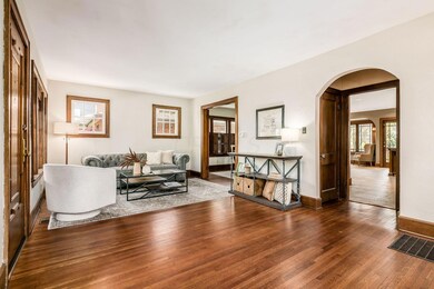 183 Richards Rd, Columbus, OH 43214 - photo 6