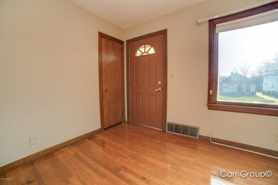 715 Burke-4