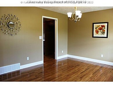 79 Scottsdale Ln, Scott Depot, WV 25560 - photo 3