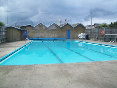 Beach Club Pool