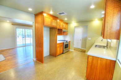 Kitchen,dining,living area