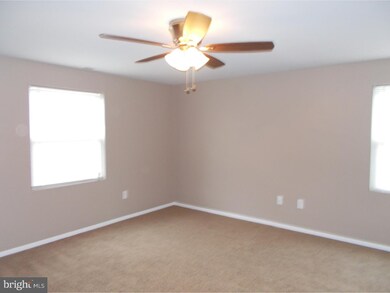 21 Bermuda Cir, Willingboro, NJ 08046 - photo 6