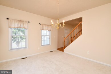 35374 Hawks Nest Ct, Locust Grove, VA 22508 - photo 7