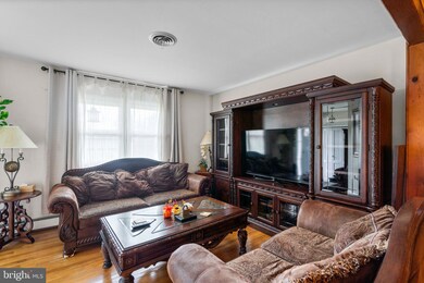 302 Royale Dr, Curtis Bay, MD 21226 - photo 5