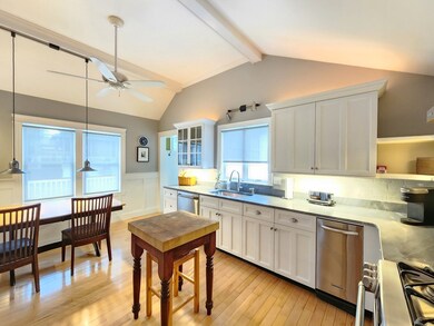 15 Alvarado Ave, Worcester, MA 01604 - photo 6