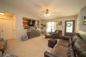 6440 Mindy Ln-5