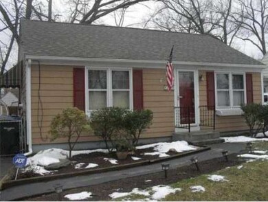 202 Shawmut St, Springfield, MA 01108 - photo 2
