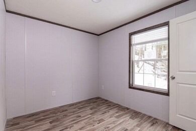 40 3rd St unit 34, Saint Johnsbury, VT 05819 - photo 5