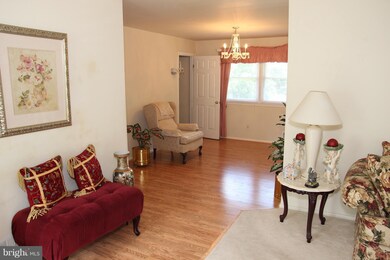 3413 Dunnington Rd, Beltsville, MD 20705 - photo 2