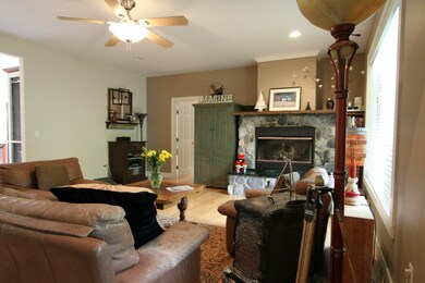 2114 Deer Rd, Point Roberts, WA 98281 - photo 2