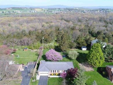 1121 S Dogwood Dr, Harrisonburg, VA 22801 - photo 3