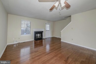 1978 Winslow Ct, Woodbridge, VA 22191 - photo 5